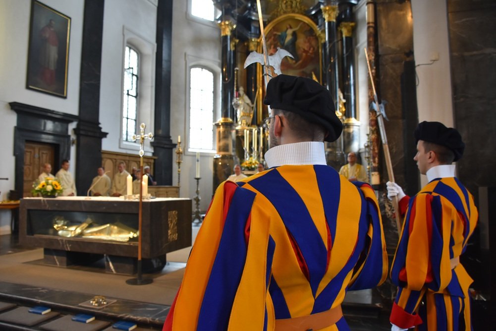 Bruder Klaus and the Swiss Guards
